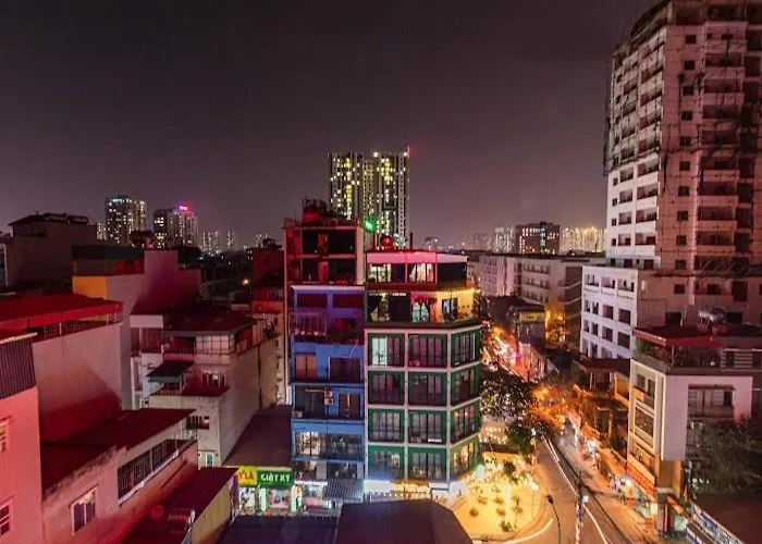 Madelise Max Hotel